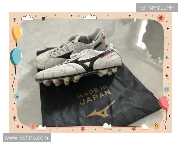 日本足球明星推荐的顶级球鞋选择与购买指南 日本足球明星推荐的顶级球鞋选择与购买指南