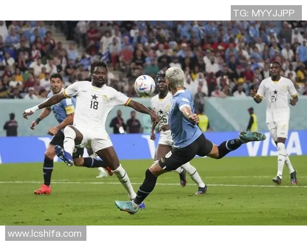 足球明星卡点图片分享让你领略球场风采与精彩瞬间的完美结合