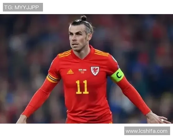 新闻联播聚焦足球明星背后的故事与荣耀瞬间 新闻联播聚焦足球明星背后的故事与荣耀瞬间