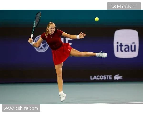 重庆网球队以57分领跑世界锦标赛积分榜展现强大实力 重庆网球队以57分领跑世界锦标赛积分榜展现强大实力